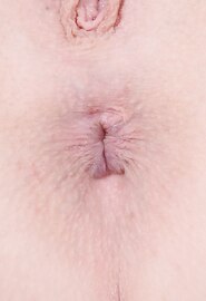 Wat een poesje heeft de MILF, wat een verdomde verontwaardiging