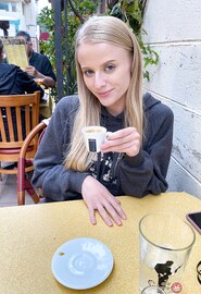 Die Wahrheit ist, dass Paris White eine der reichsten Fotzen hat