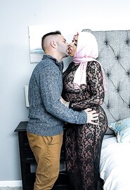 Fanculo la donna musulmana matura, li ingoia piegati