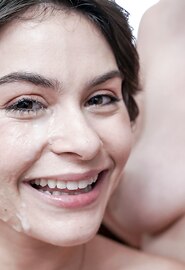 Familiefoto's lijken een beetje op porno, nietwaar?