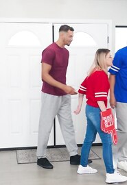 Du hast da ein richtig großes Exemplar, das habe ich dir doch schon gesagt, oder?