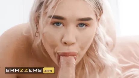 A amiga inglesa da minha irmã queria chupar um pau
