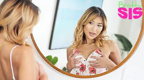 Filmen är väldigt tråkig, jag föredrar att sova i soffan.