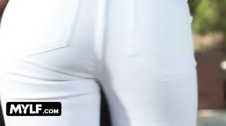 A versão pornô de Dirty Dancing com Cassie Del Isla e Clarke Kent