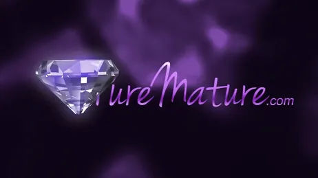 Justo cuando iba a hacer la comida él me quiere comer todo