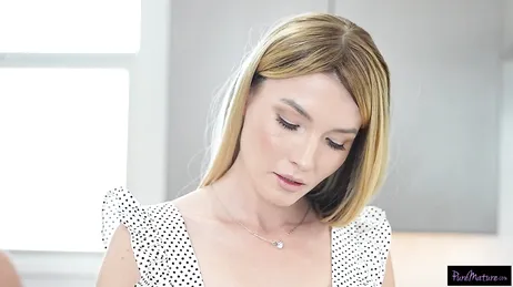 Justo cuando iba a hacer la comida él me quiere comer todo