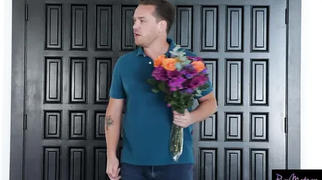 Cuando mamá se pone a cuatro patas .., mirar que coño tiene