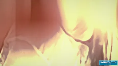 Matrimonio amateur se graba haciendo sexo en el baño