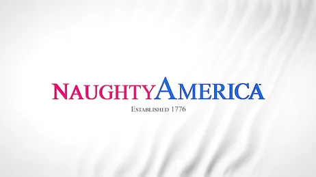 Mientras habla con su mujer a mi me está metiendo los dedos ...