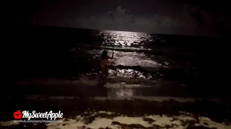 Je me souviens encore du mec avec qui j'ai couché sur la plage l'été dernier.