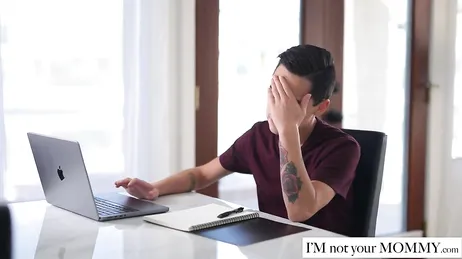 Maman veut que j'arrête d'étudier pendant un certain temps, je vais devoir obéir...