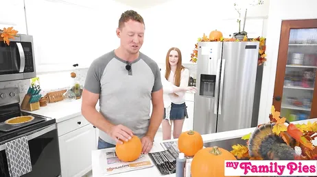 Mia nipote indossa una gonna così corta che si vede metà della sua figa