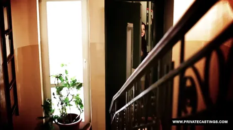 Una mora sexy si lascia usare nel casting della segretaria xxx