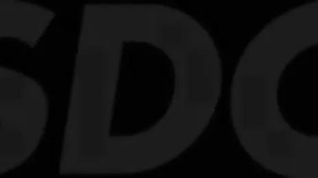 MILF rusa tetona follando duro en el albergue con un desconocido