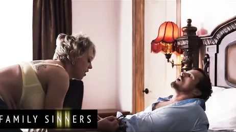 Der Freund ihres Mannes kommt sie besuchen, wenn er weiß, dass sie allein zu Hause ist.