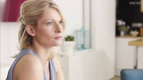 Demasiado tiempo a solas con su cuñada hasta que acaban follando como locos