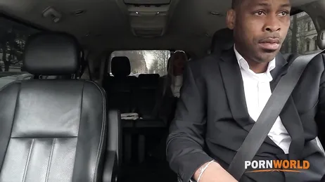 Jag är övertygad om att min fru ligger med den svarte föraren