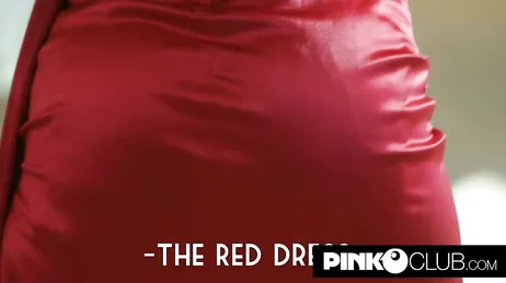 The spectacular Italian blonde Lisa Amane fucked by two guys at the same time