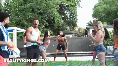 The barbecue gets out of control and it all ends in a huge sex party