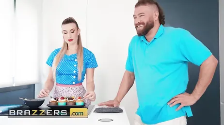 Tremendo coño el de la mamá Apra Shay, que manera de hacer sexo !!