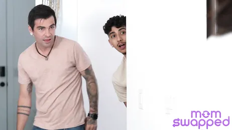 Som ni ser håller min bästa väns mamma inte tillbaka alls.