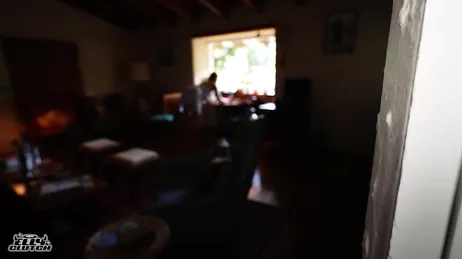 Non riesco a smettere di voler dormire con mia cognata, mi fa impazzire