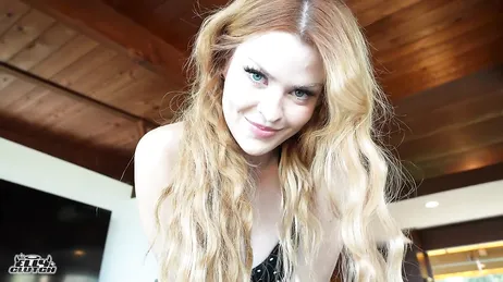 Cosa avrà pensato la sorella di mia moglie? Guarda quelle gambe!