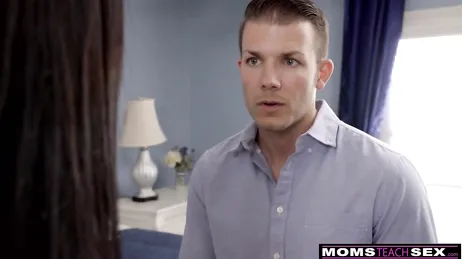 Schon wieder zeigt mir Mama schamlos ihren Schritt, verdammt nochmal...