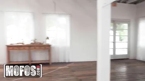 That bitch started masturbating in a public place, I can't believe it!!