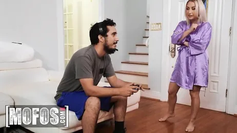 Mama, könntest du bitte die Tür schließen, wenn du aus der Dusche kommst?