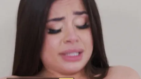 Jordi El Niño Polla pilla a la madre y a la novia comiéndose los coños !!