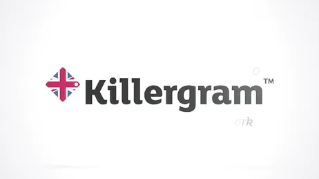 La secrétaire anglaise, d'un certain âge, sait comment gérer le fils de son patron.