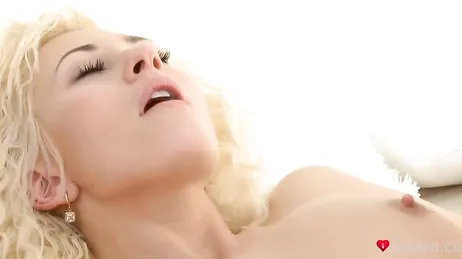 Eat my pussy like you know how, don't be ashamed, you stupid girl...