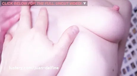 Amatör exhibitionistpar njuter av att göra hemmagjorda porrfilmer