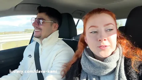 Min syster har en perfekt rumpa, fan, du måste bara se henne rida...