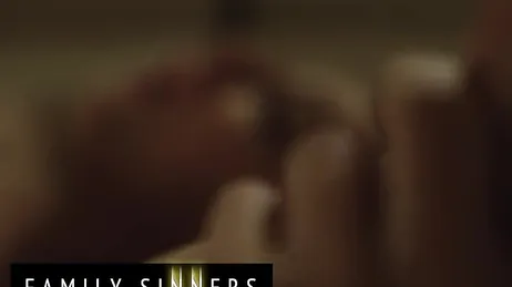 El tonteo con mi hermanastro acaba con una follada xXx que tenéis que ver