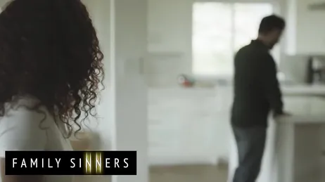 Scarlit Scandal es otra de esas que la chupan que da gusto joder