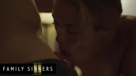 No puedo compartir piso con mi hermanastra, está demasiado buena