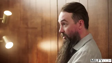 Zwei schwarze Kerle ficken die Muschi meiner lieben Frau, was für Schweine!!