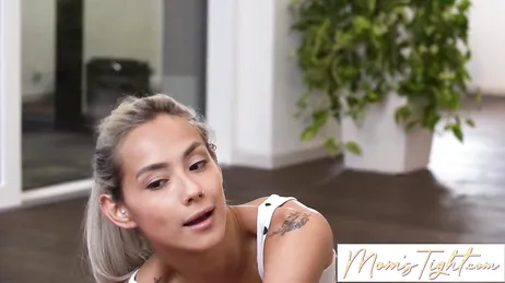 Dein Freund hat einen tollen Schwanz, wir können ihn beide lutschen!