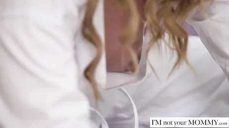 Mein reifer Judo-Lehrer gibt mir einen richtig harten Schwanz...