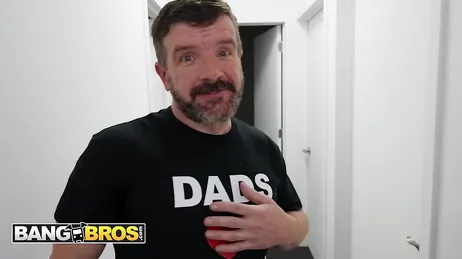 Ashley Alexander vient d'avoir un orgasme incroyablement intense, wow !!