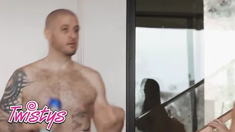 Sie kommt total geil von der Uni nach Hause, sie vögeln, bevor sie lernen!!