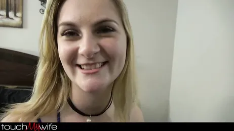 Jävlar, den frånskilda kvinnan har en fin fitta och fantastiska bröst!