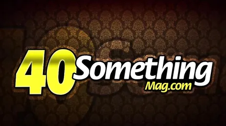 Un ragazzo di colore con un pene davvero enorme appare nella stanza della mamma