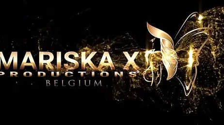 Une mère et sa fille se filment en train de faire des choses obscènes en privé, quelle morbidité !