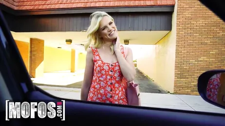 Mein Nachbar bot mir an, mich nach Hause zu fahren... Ich war ehrlich gesagt begeistert.