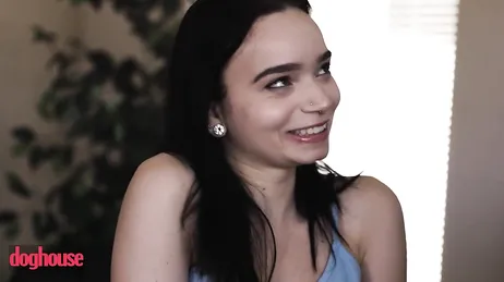C'est la position préférée de la brune Selina Imai, putain, les amis !!