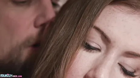 Une baise sauvage et secrète avec sa belle-sœur : quel vagin elle a !!