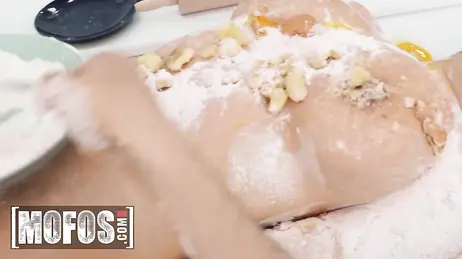 Freak porn Masterchef avec Jordi El Niño Polla comme maître de cérémonie xD